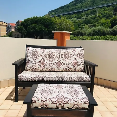 度假居 Borgonovo Penthouse 13p *