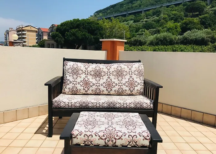 Nyaraló Borgonovo Penthouse 13p *