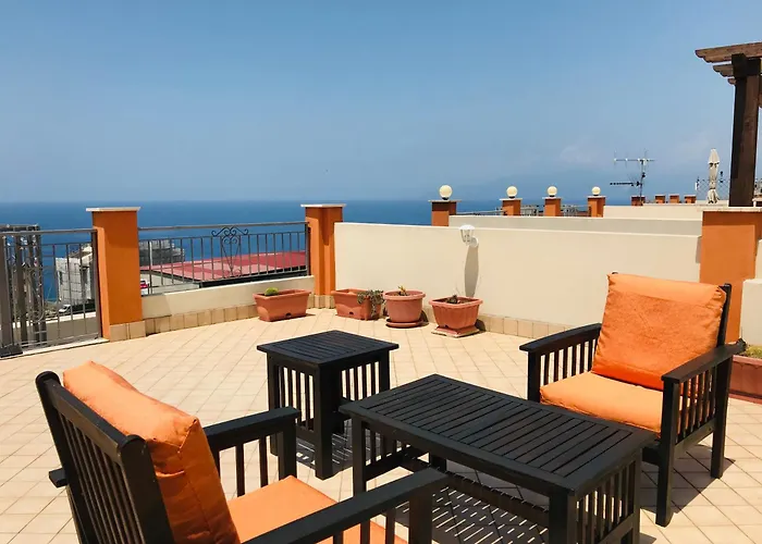 Nyaraló Borgonovo Penthouse 13p